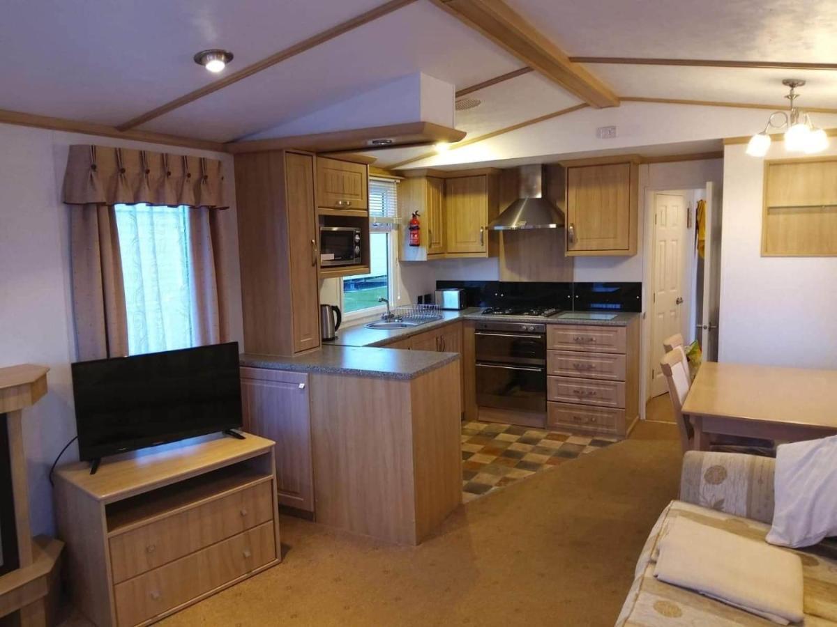 6 Berth Deluxe Caravan Pg73 Golden Palm Chapel Saint Leonards Exteriör bild